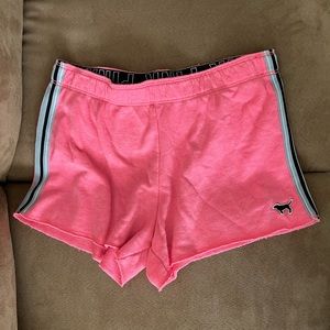 pink shorts